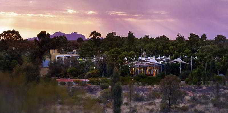 Sails In The Desert Ayers Rock Exterior photo