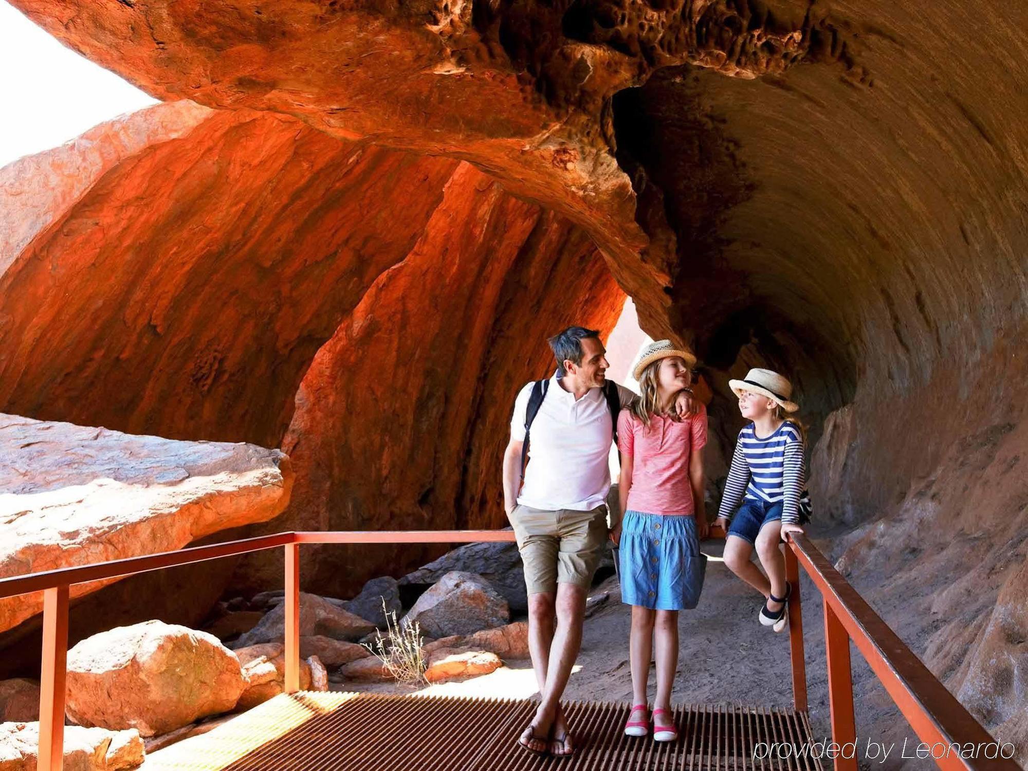 Sails In The Desert Ayers Rock Exterior photo