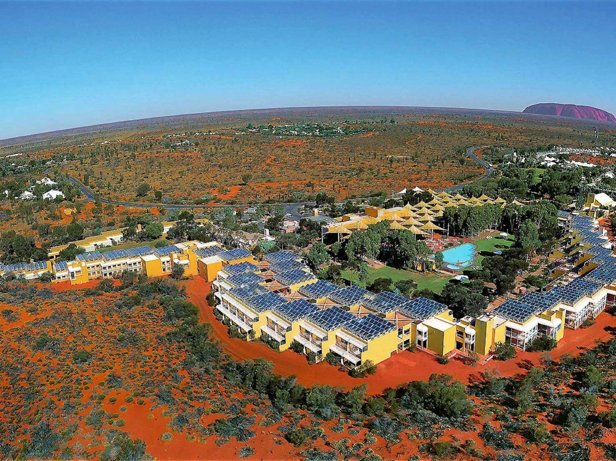 Sails In The Desert Ayers Rock Exterior photo